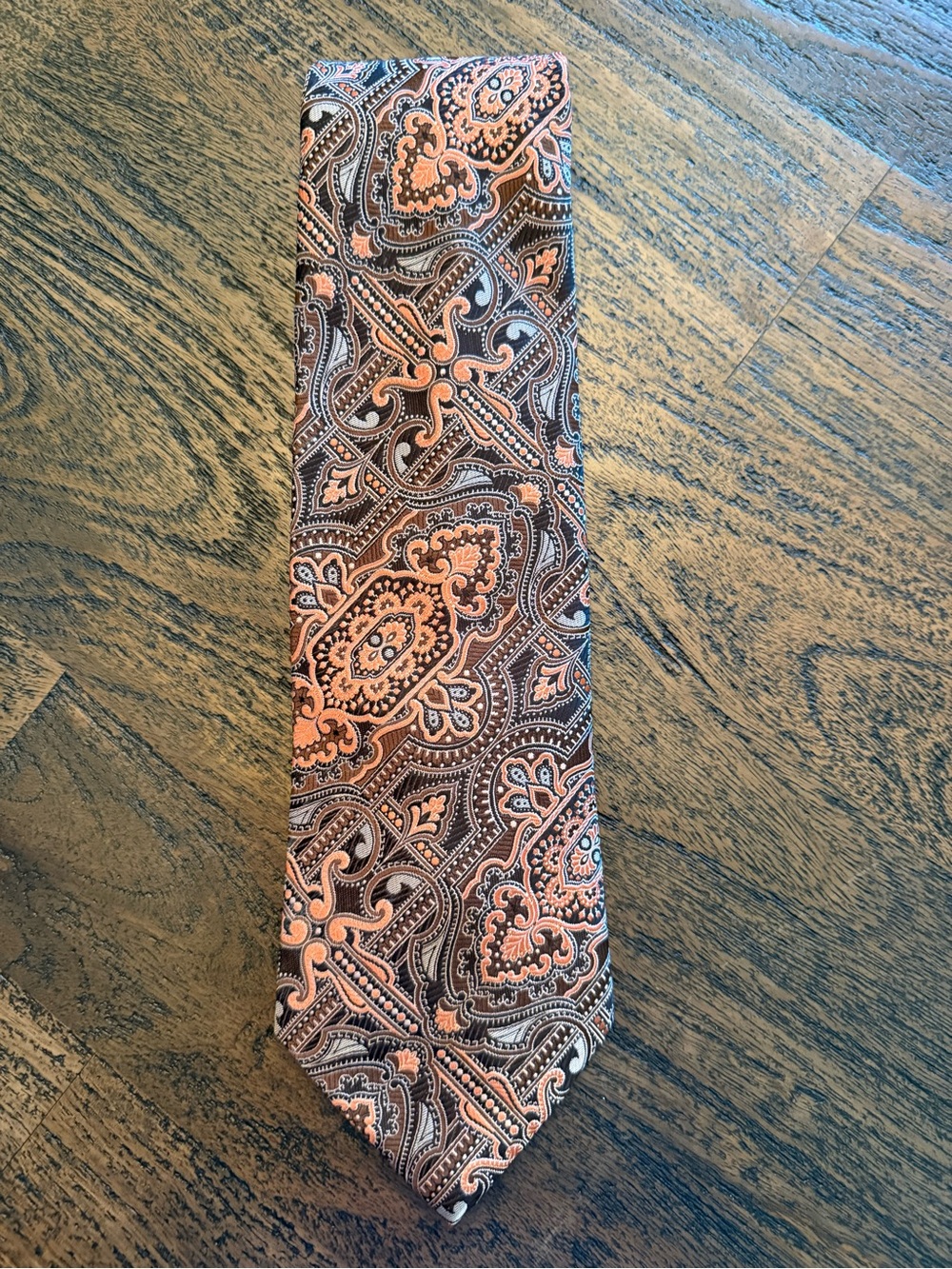 Vintage 70’s The Liebert Tieworks Wide Tie in Orange and Brown print